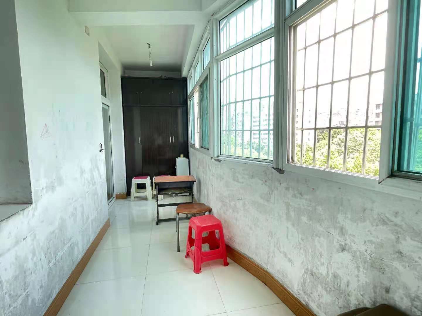 娄星区散盘  3室2厅2卫    49.0万 娄星区散盘  3室2厅2卫    49.0万阳台