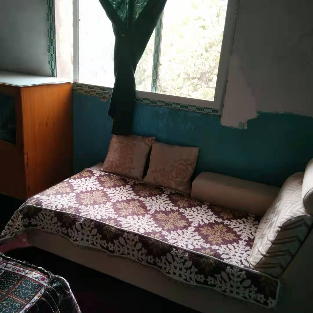 玉桂小区 2室2厅1卫 600.0元/月 玉桂小区 2室2厅1卫 600.0元/月室内图