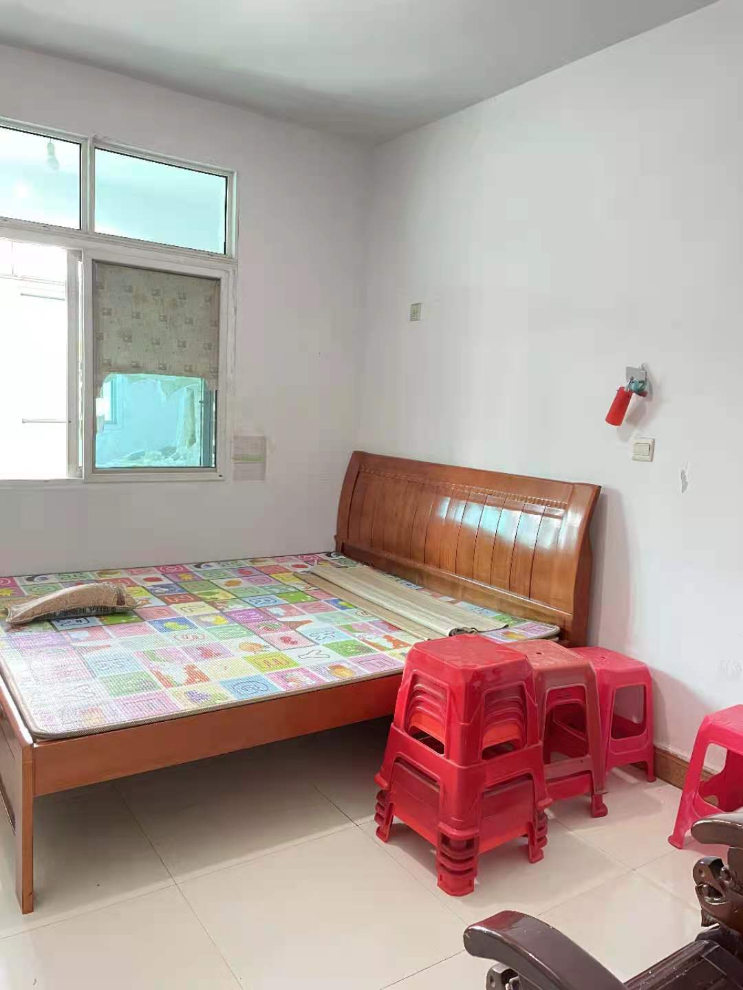 娄星区散盘  3室2厅2卫    49.0万 娄星区散盘  3室2厅2卫    49.0万卧室