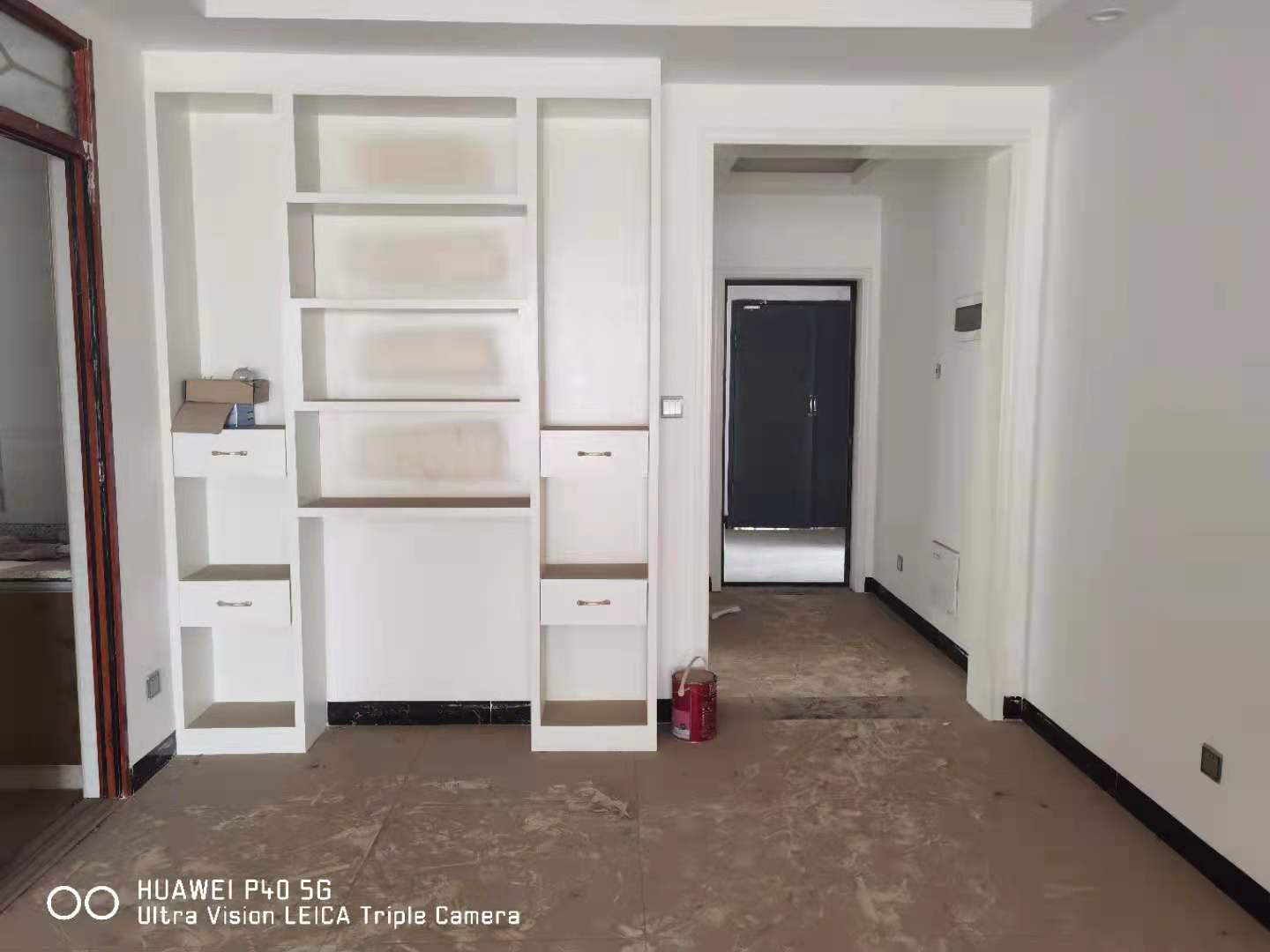 孙水明珠  4室2厅2卫    90.8万 孙水明珠  4室2厅2卫    90.8万客厅