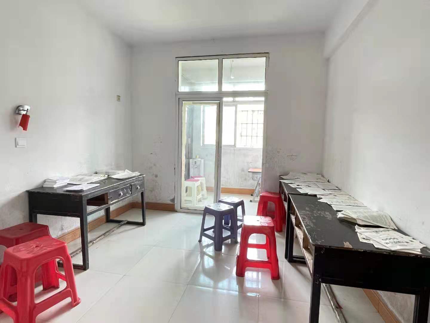 娄星区散盘  3室2厅2卫    49.0万 娄星区散盘  3室2厅2卫    49.0万卧室