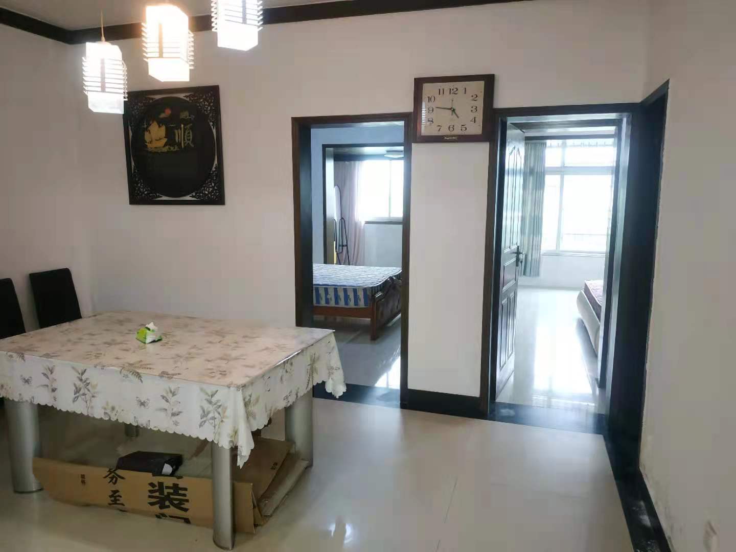 望江花园 2室2厅1卫 52.80万 望江花园 2室2厅1卫 52.80万客厅