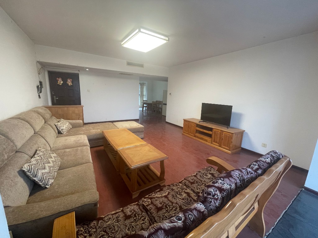 富景园  3室2厅2卫    2500.0元/月室内图