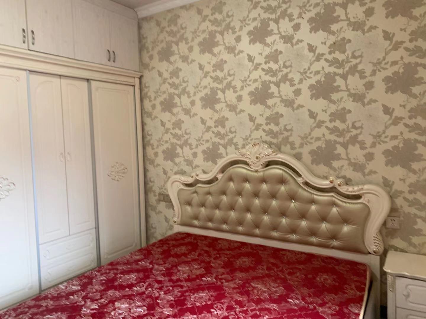 高星明居 3室2厅2卫 2300.0元/月 高星明居 3室2厅2卫 2300.0元/月室内图