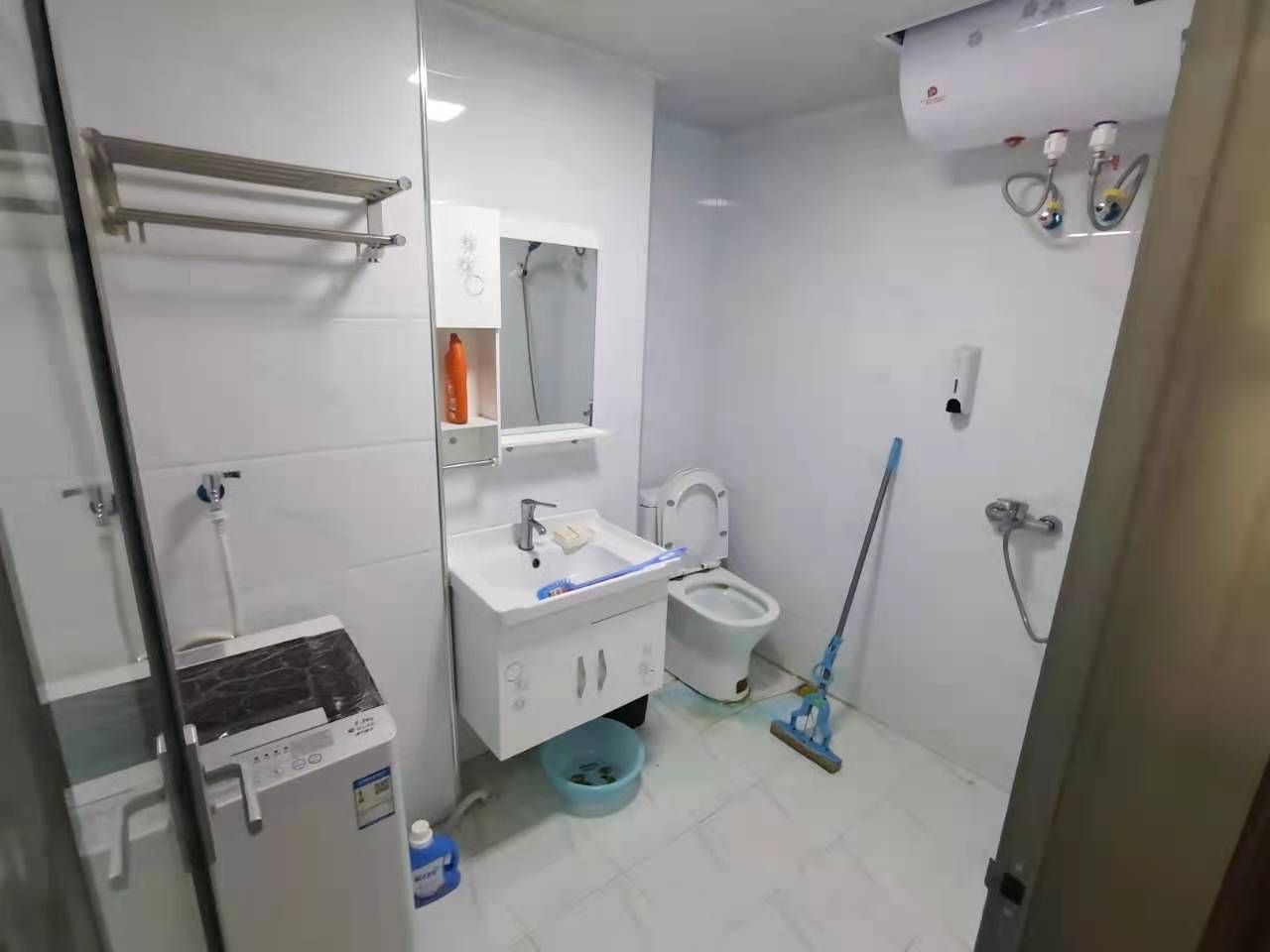贵阳富力中心  1室1厅1卫   1800.00元/月室内图