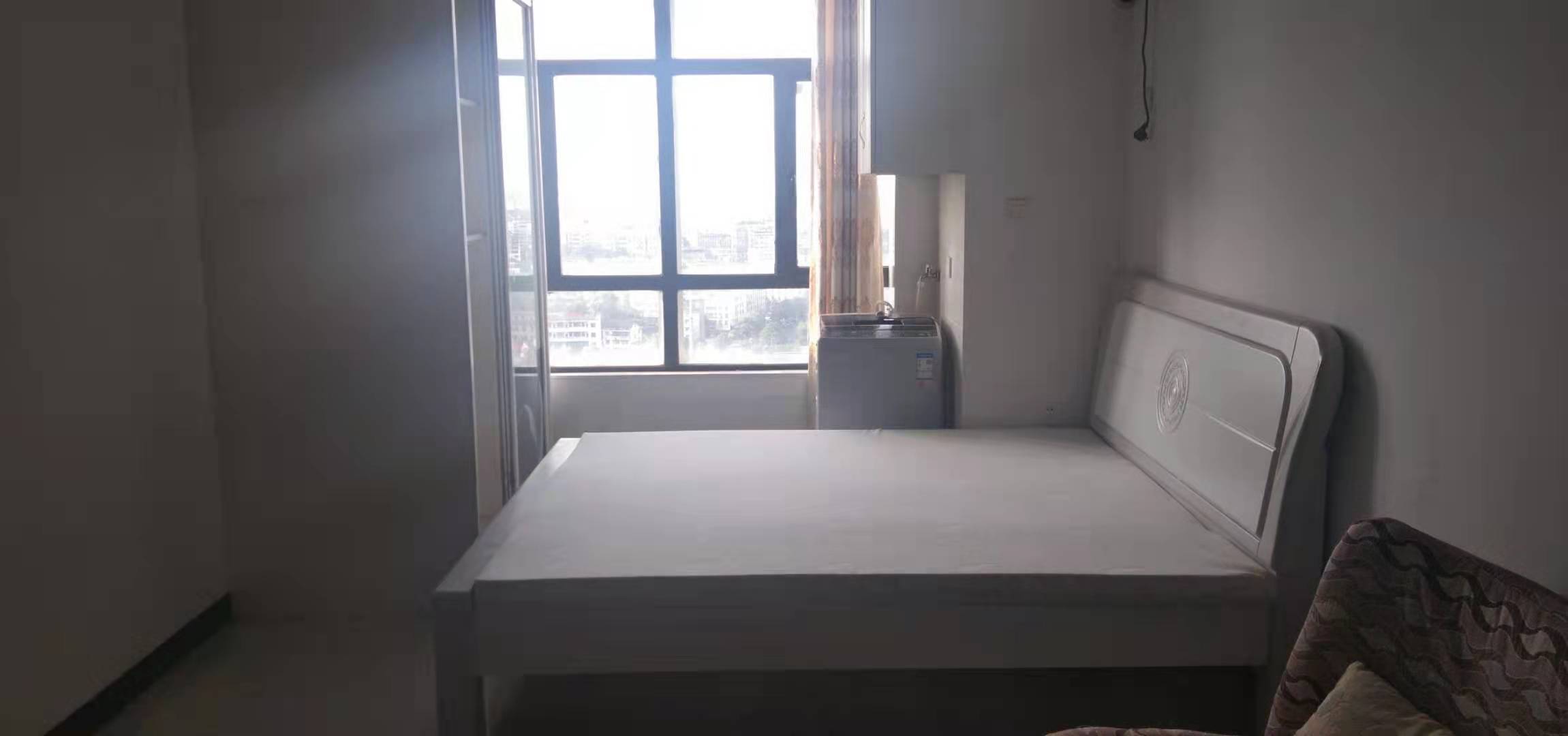 梓山湖公馆 1室1厅1卫 1400.0元/月 梓山湖公馆 1室1厅1卫 1400.0元/月室内图