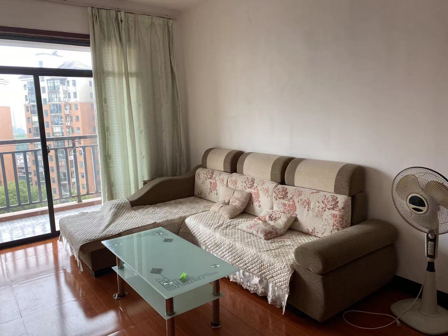 东方明园 2室2厅1卫 1500.0元/月 东方明园 2室2厅1卫 1500.0元/月室内图