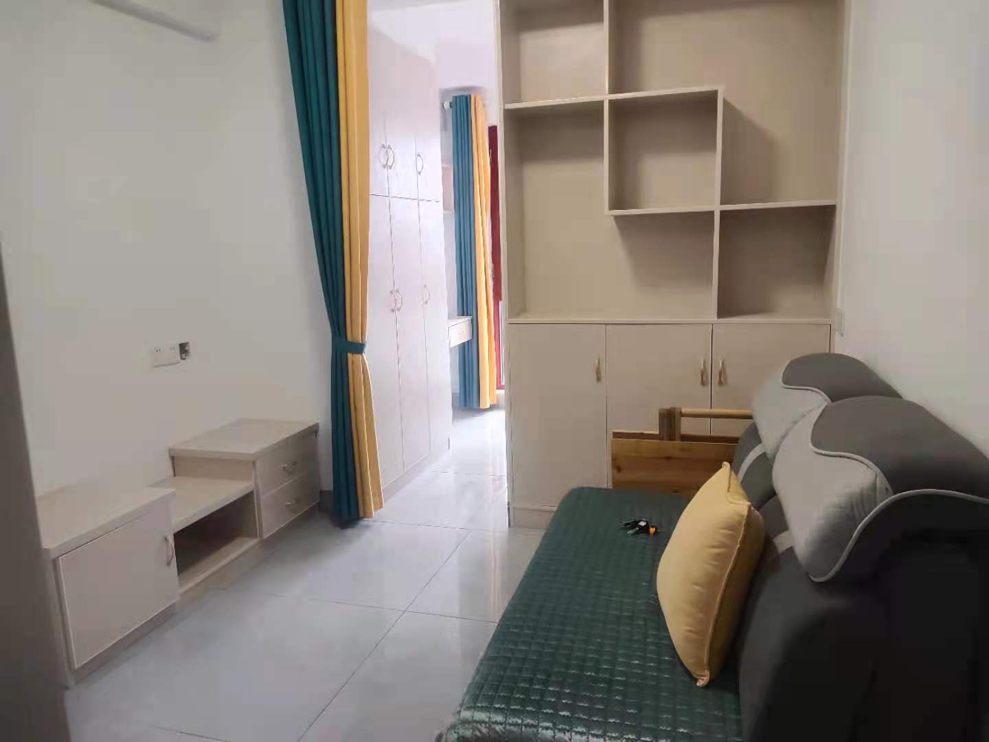 百弘学府城  2室1厅1卫    1400.0元/月 百弘学府城  2室1厅1卫    1400.0元/月室内图