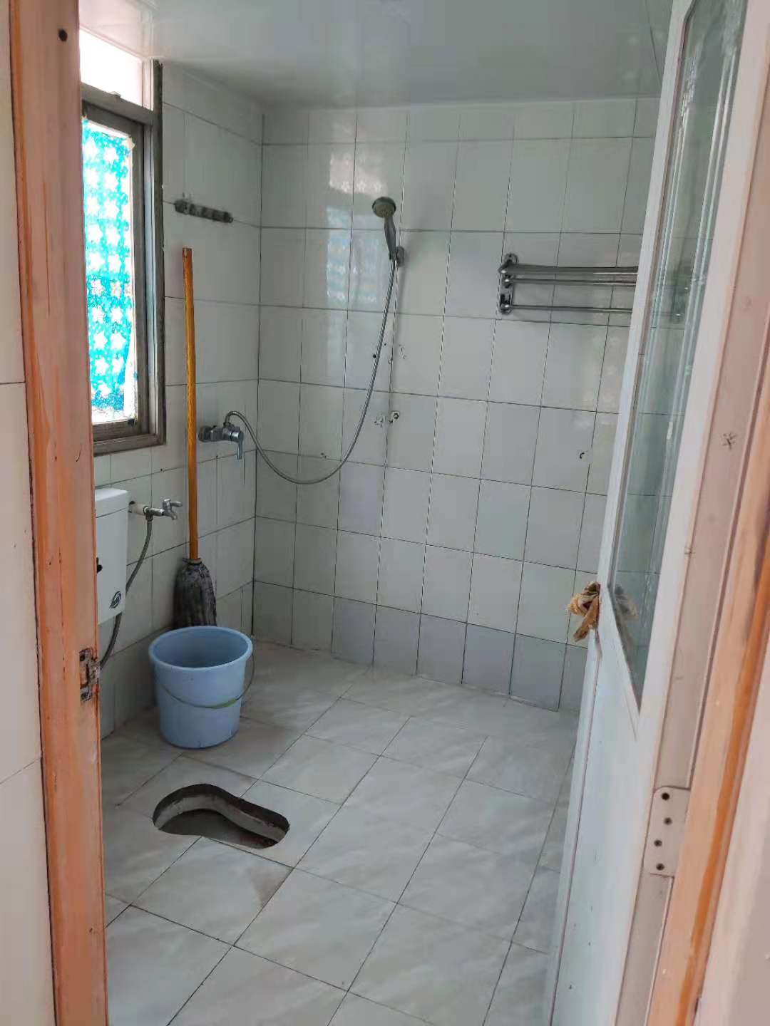 富桥市场 3室2厅1卫 1300.0元/月 富桥市场 3室2厅1卫 1300.0元/月室内图