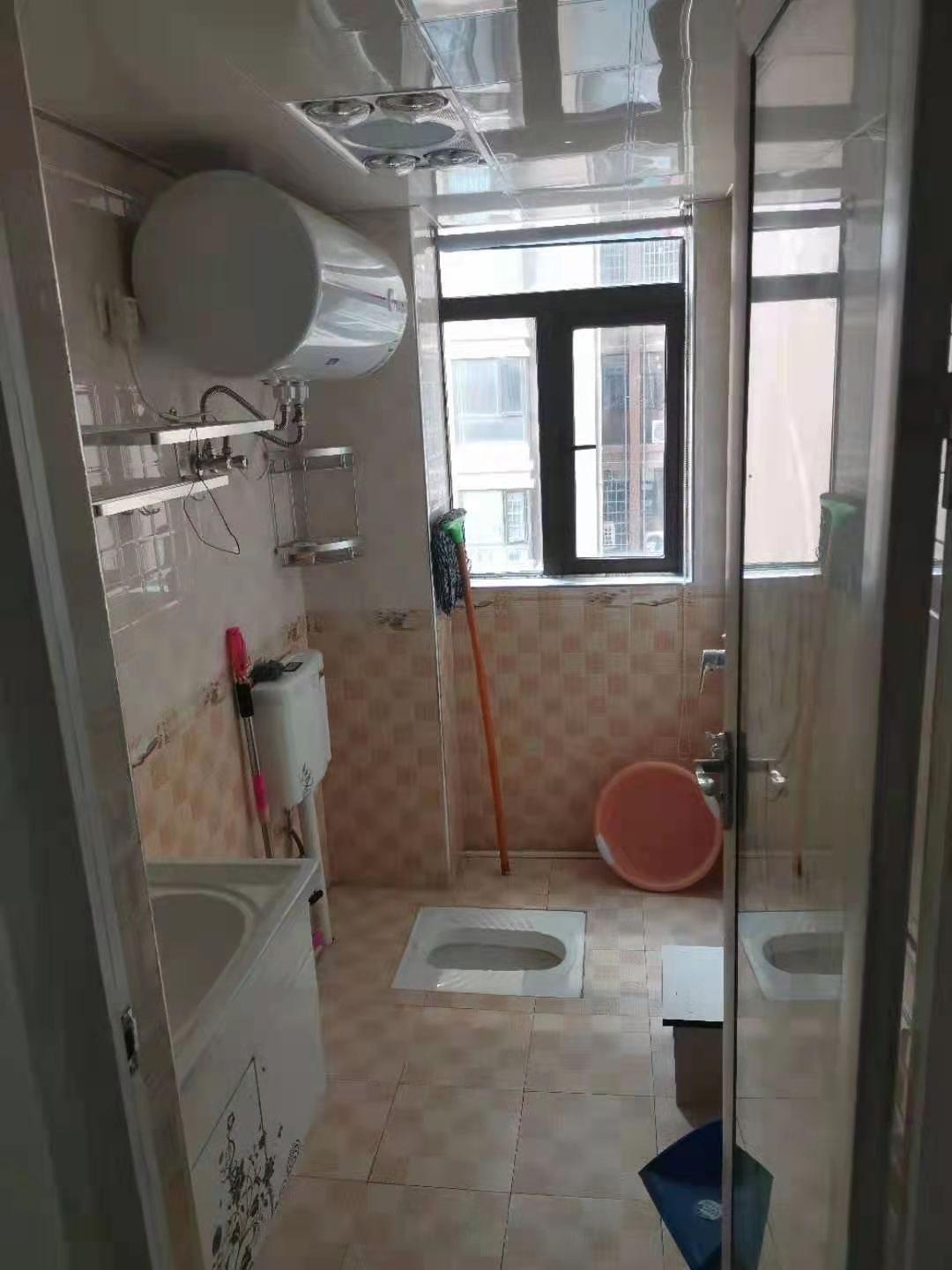 新概念 1室1厅1卫 1000.0元/月 新概念 1室1厅1卫 1000.0元/月室内图