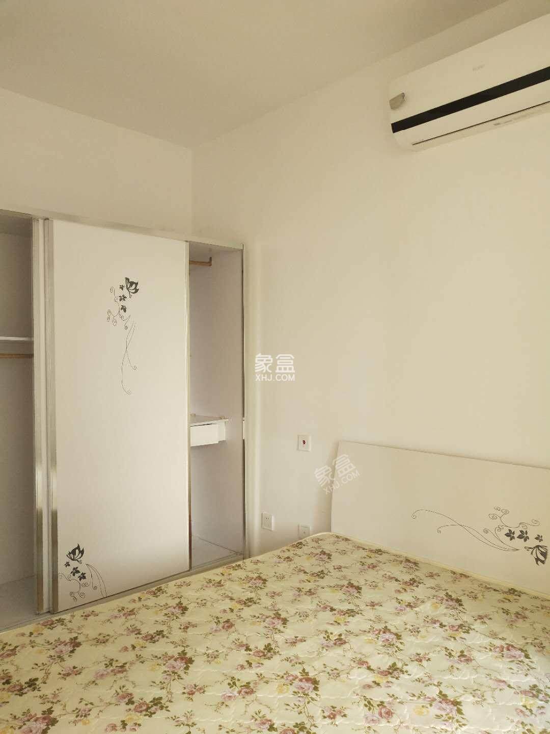 蓝光COCO蜜城  2室1厅1卫   2500.00元/月室内图