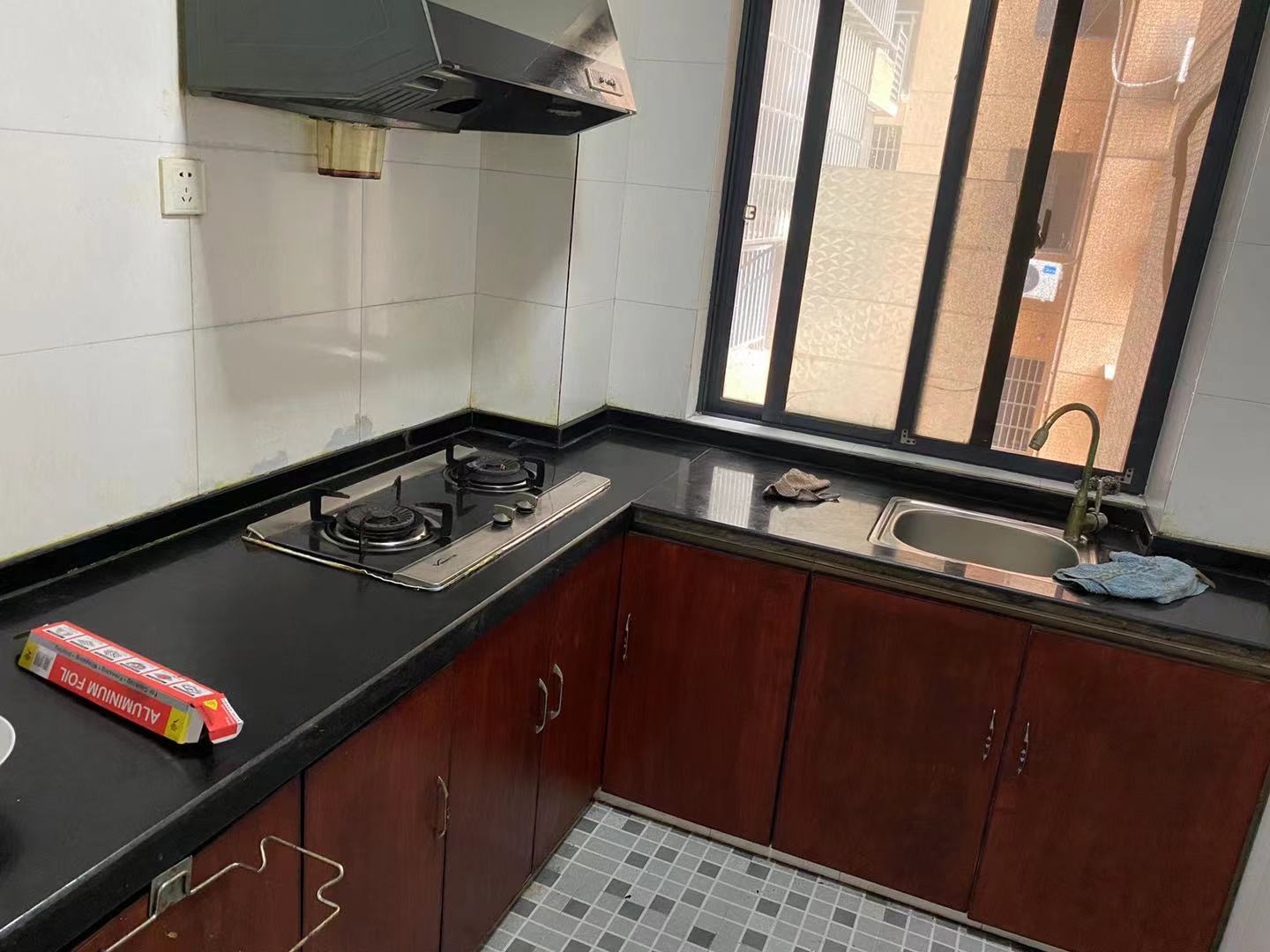 东方明园 2室2厅1卫 1500.0元/月 东方明园 2室2厅1卫 1500.0元/月室内图