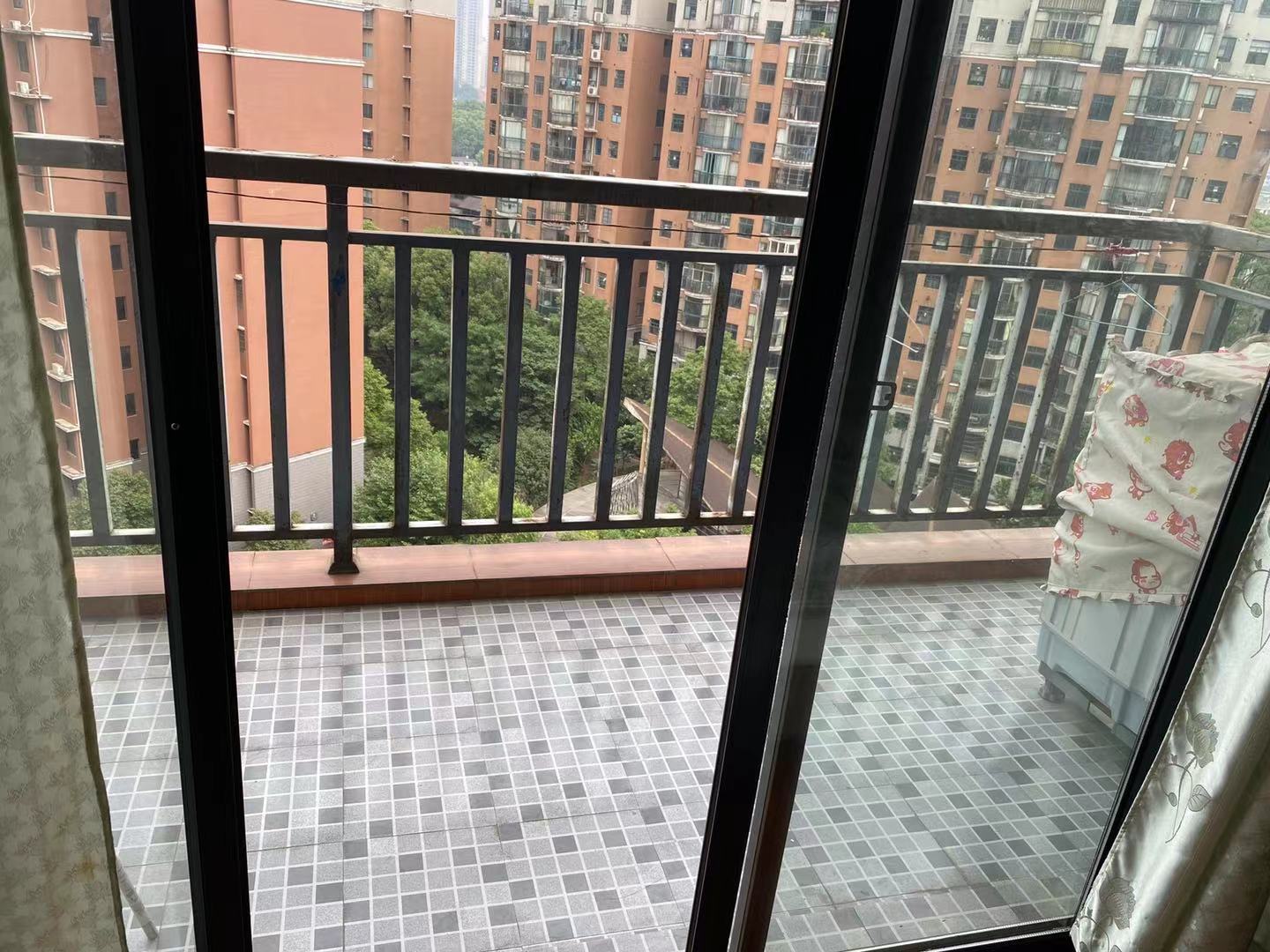 东方明园 2室2厅1卫 1500.0元/月 东方明园 2室2厅1卫 1500.0元/月室内图