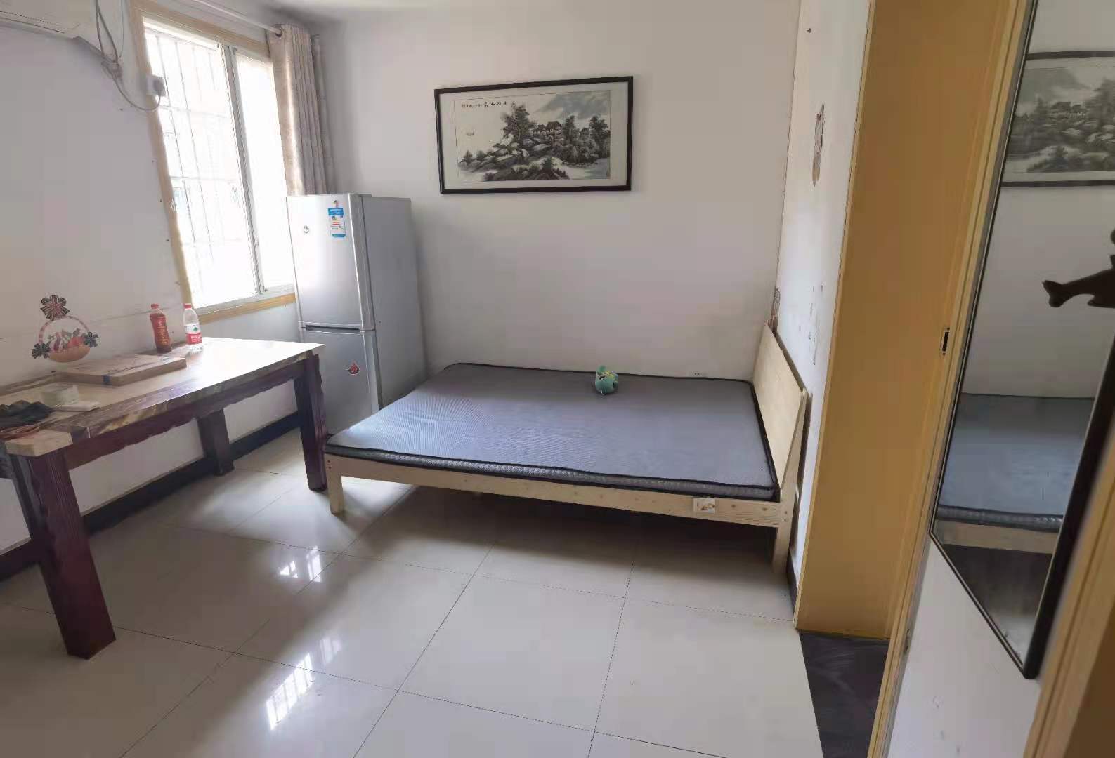 钟馗庙  2室1厅1卫    1800.0元/月室内图