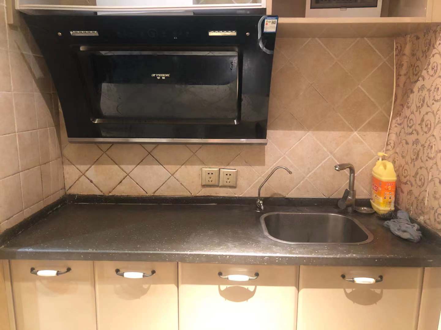 万豪城市花园 1室1厅1卫 1300.0元/月 万豪城市花园 1室1厅1卫 1300.0元/月室内图