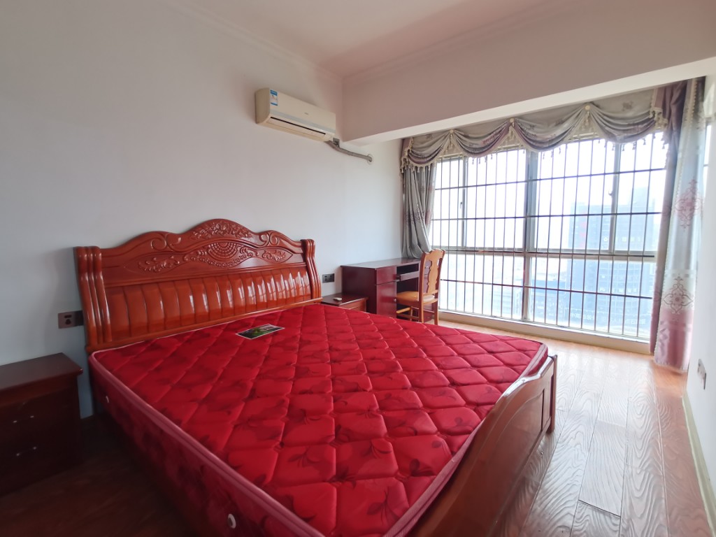 宇元万向城 2室2厅1卫 2000.0元/月 宇元万向城 2室2厅1卫 2000.0元/月室内图