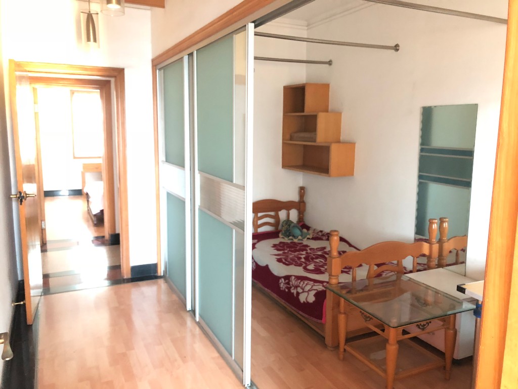 税务局兰溪税务所（赫山区地方税务局第二税务分局）  4室2厅2卫    53.8万卫生间