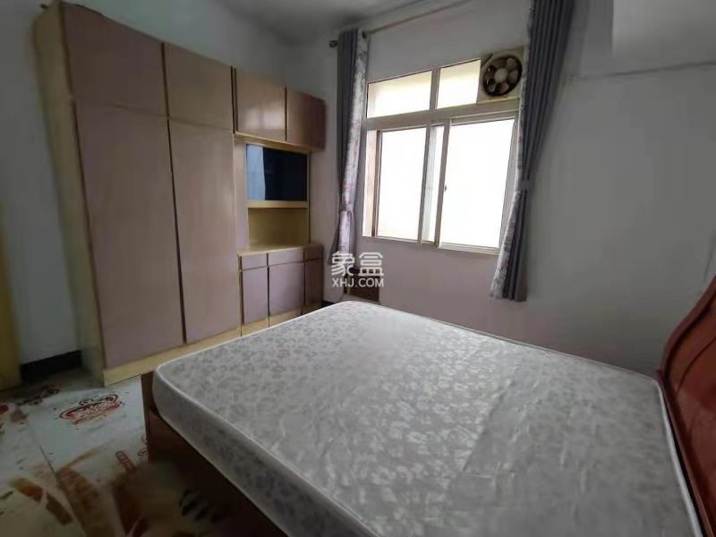 601红卫村 1室1厅1卫 650.00元/月 601红卫村 1室1厅1卫 650.00元/月室内图