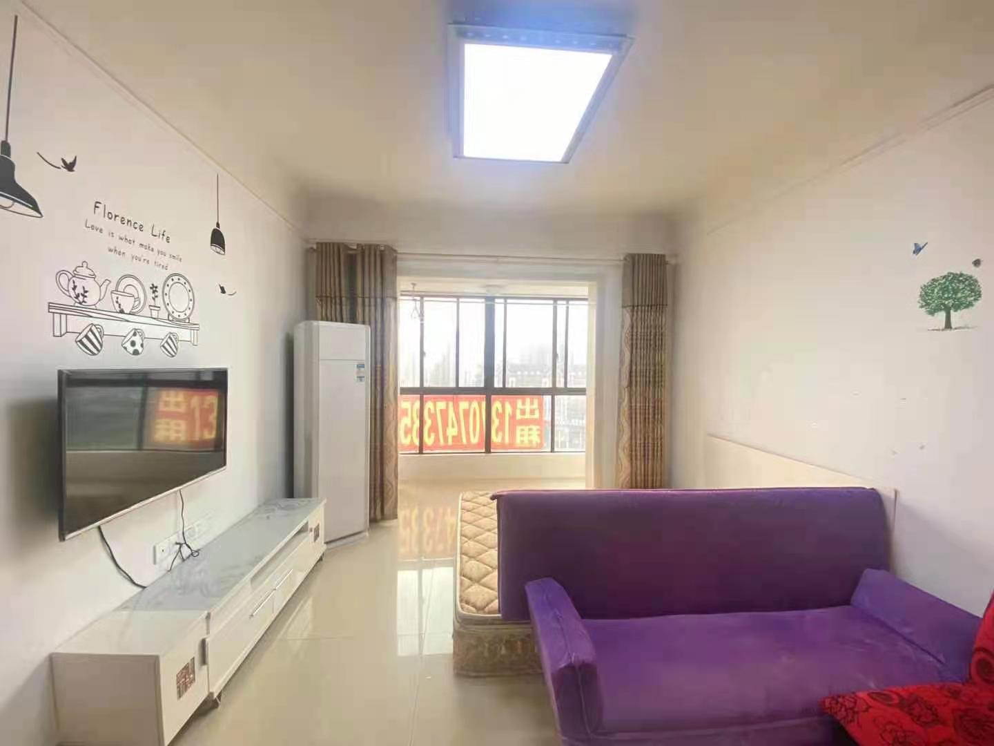 明兴翰苑一期 1室1厅1卫 1580.00元/月 明兴翰苑一期 1室1厅1卫 1580.00元/月室内图