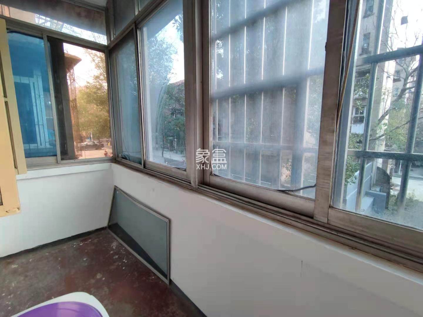 601红卫村 1室1厅1卫 650.00元/月 601红卫村 1室1厅1卫 650.00元/月室内图