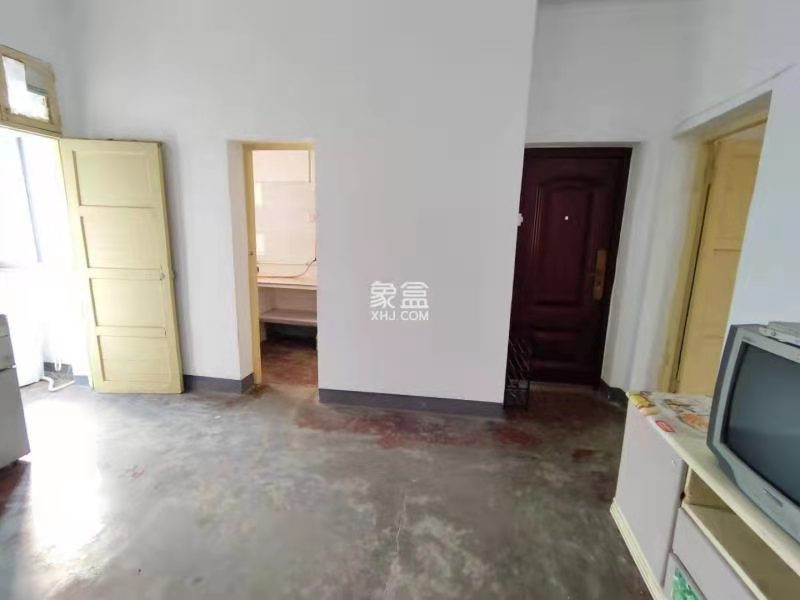 601红卫村  1室1厅1卫   650.00元/月室内图