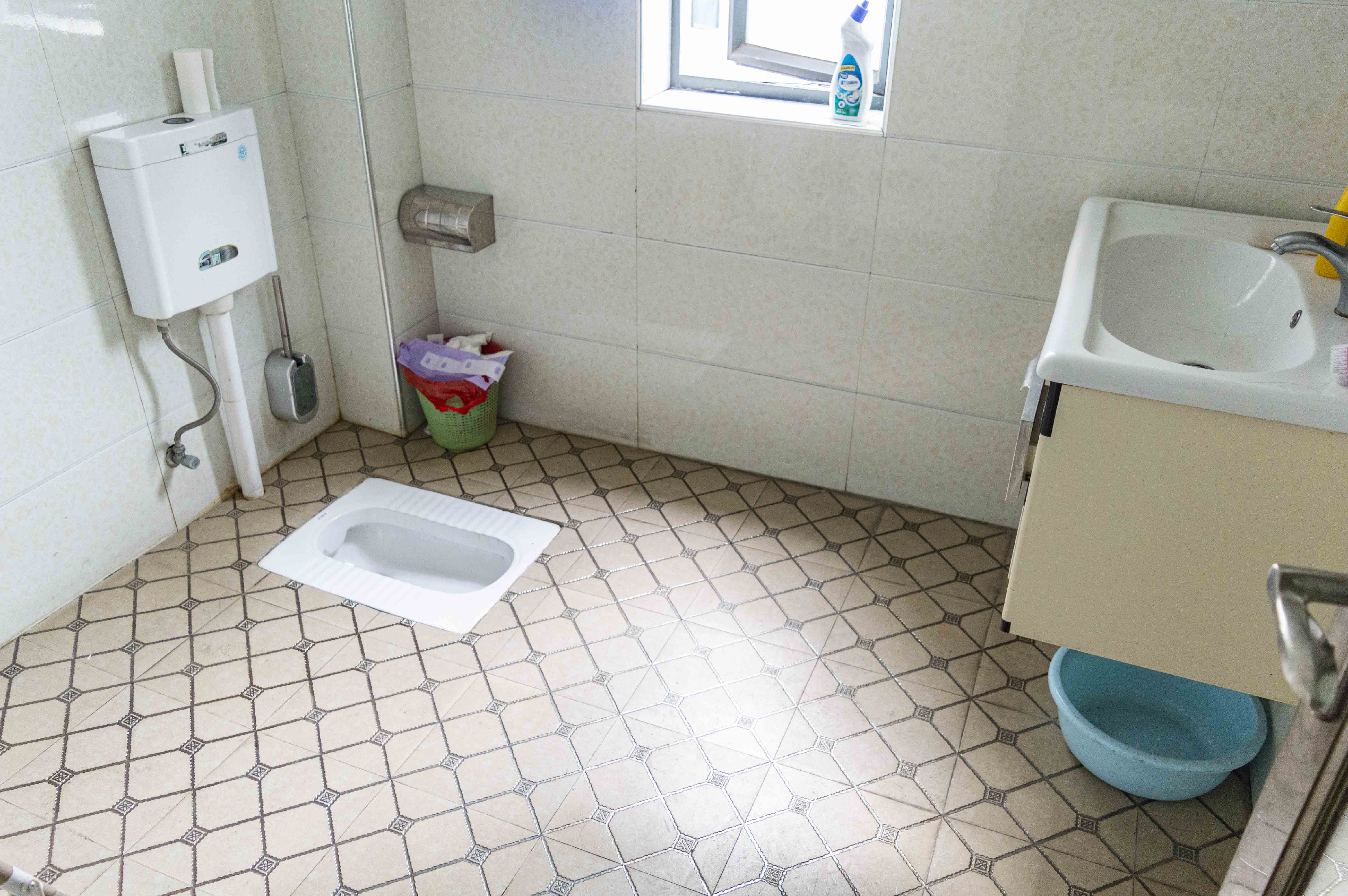 龙洲馨苑  2室1厅1卫    43.8万 龙洲馨苑  2室1厅1卫    43.8万客厅