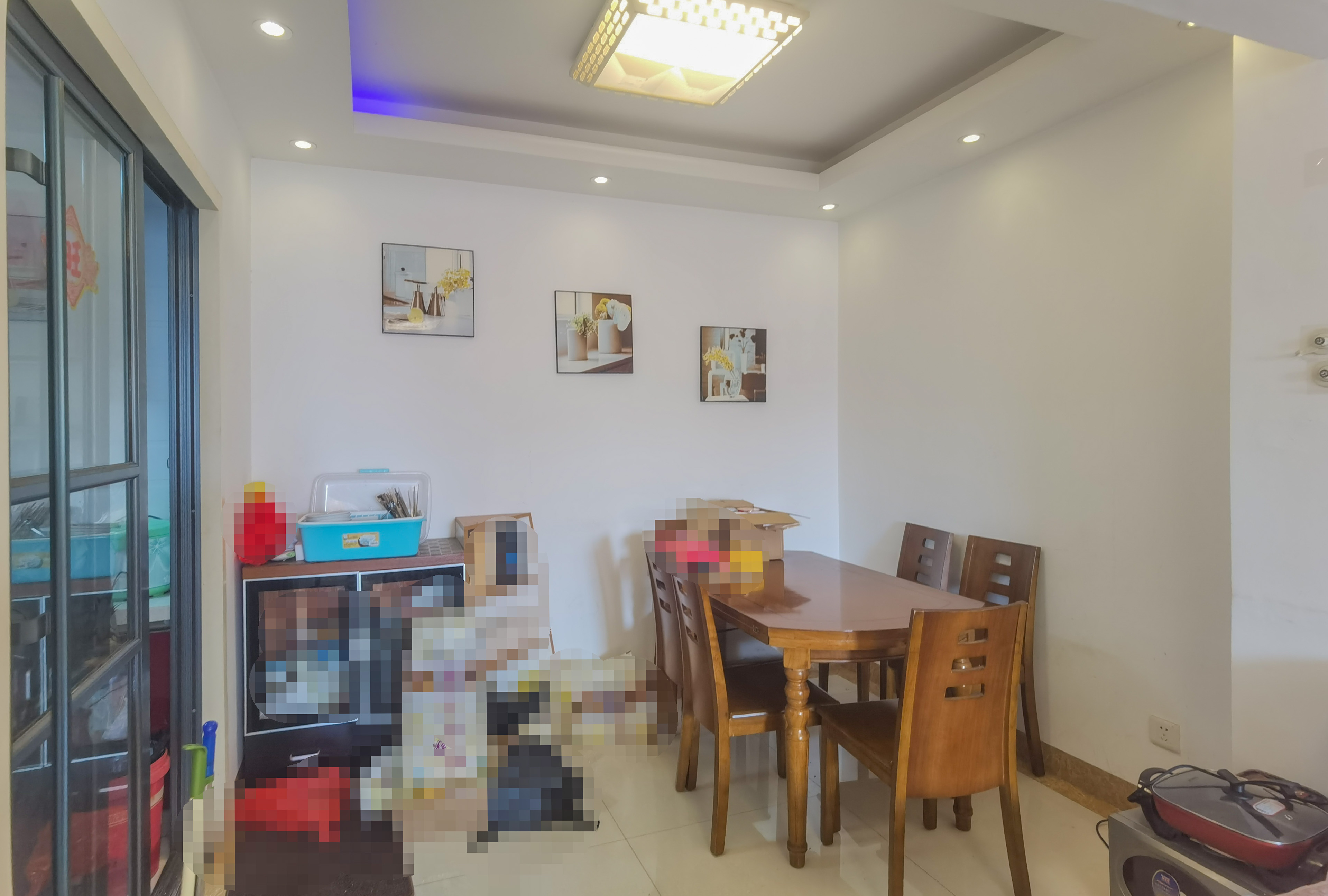 文化园三期 3室2厅1卫 60.8万 文化园三期 3室2厅1卫 60.8万客厅