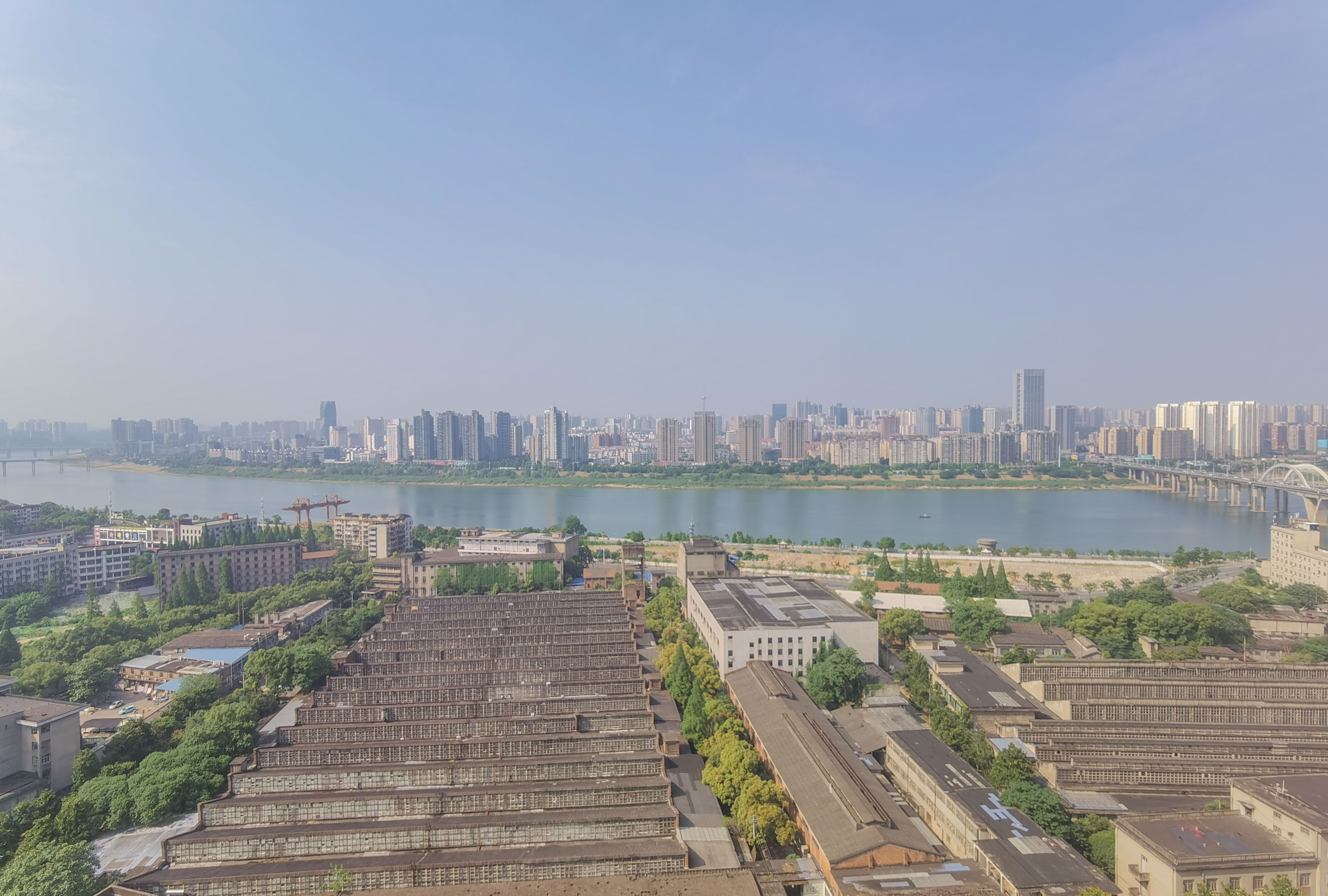 文化园三期 3室2厅1卫 60.8万 文化园三期 3室2厅1卫 60.8万客厅