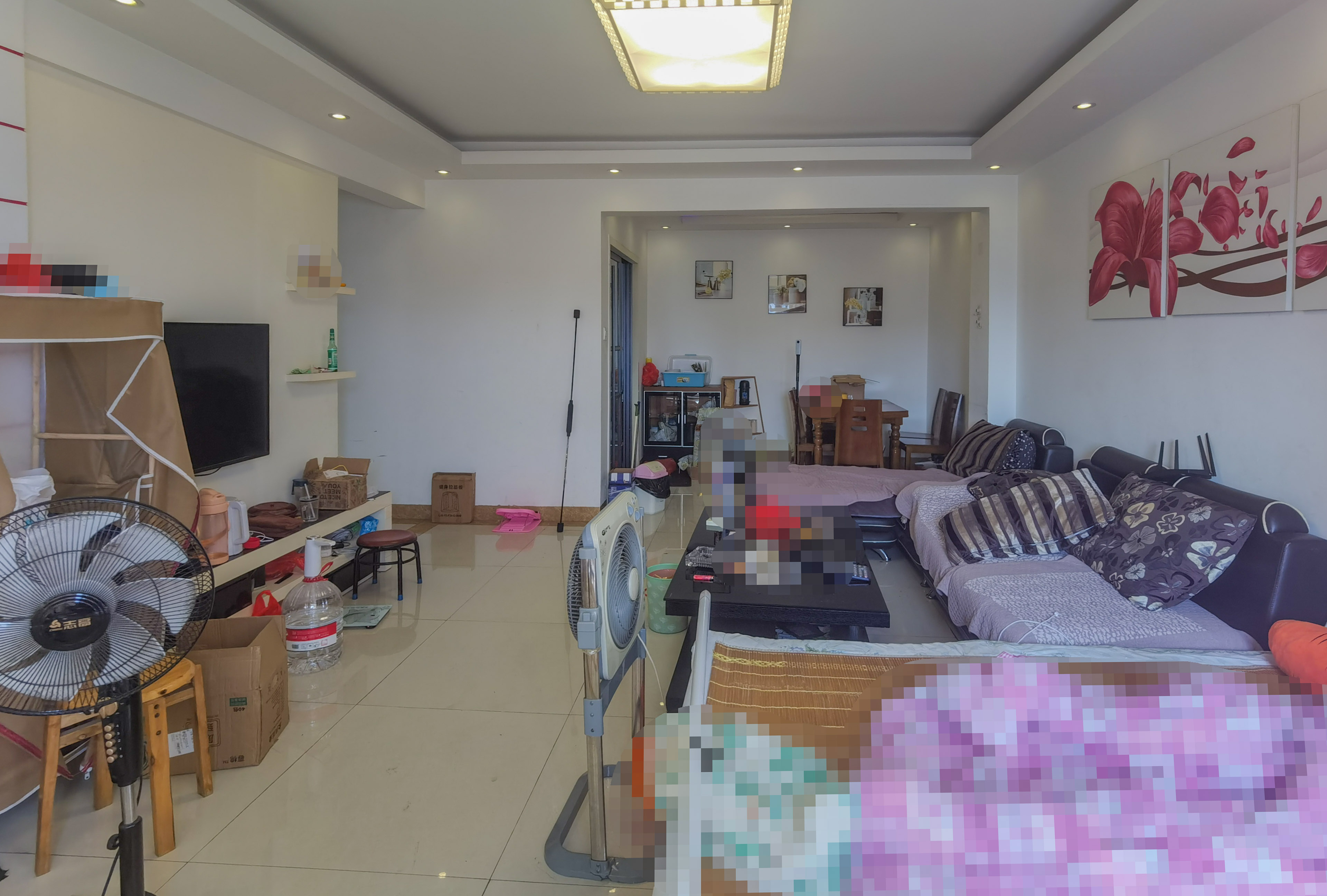 文化园三期 3室2厅1卫 60.8万 文化园三期 3室2厅1卫 60.8万客厅