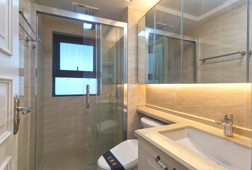 中海锦江城云熙一期  3室2厅2卫    2400.0元/月 中海锦江城云熙一期  3室2厅2卫    2400.0元/月室内图