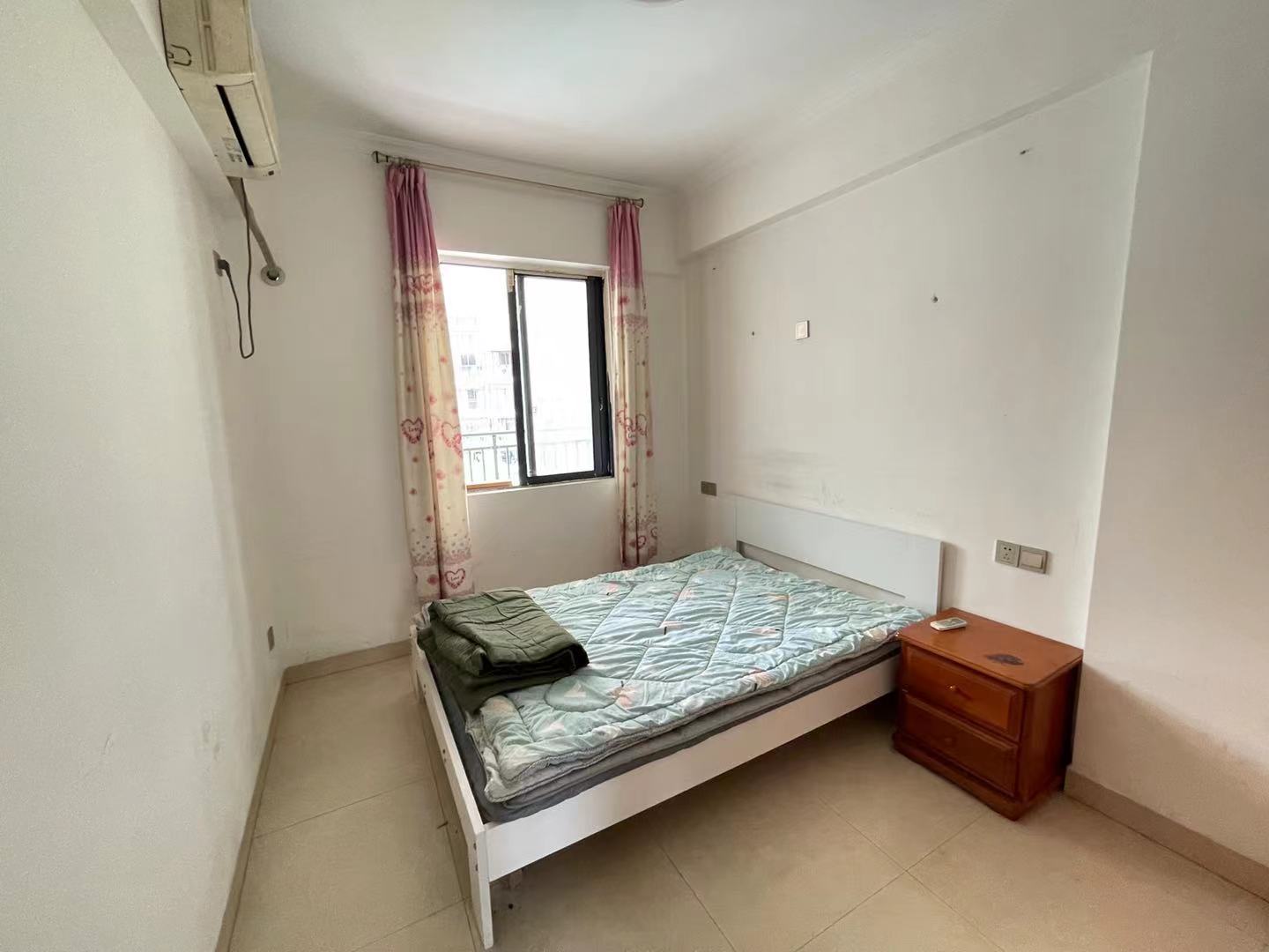 山水华庭 3室2厅2卫 1800.0元/月 山水华庭 3室2厅2卫 1800.0元/月室内图