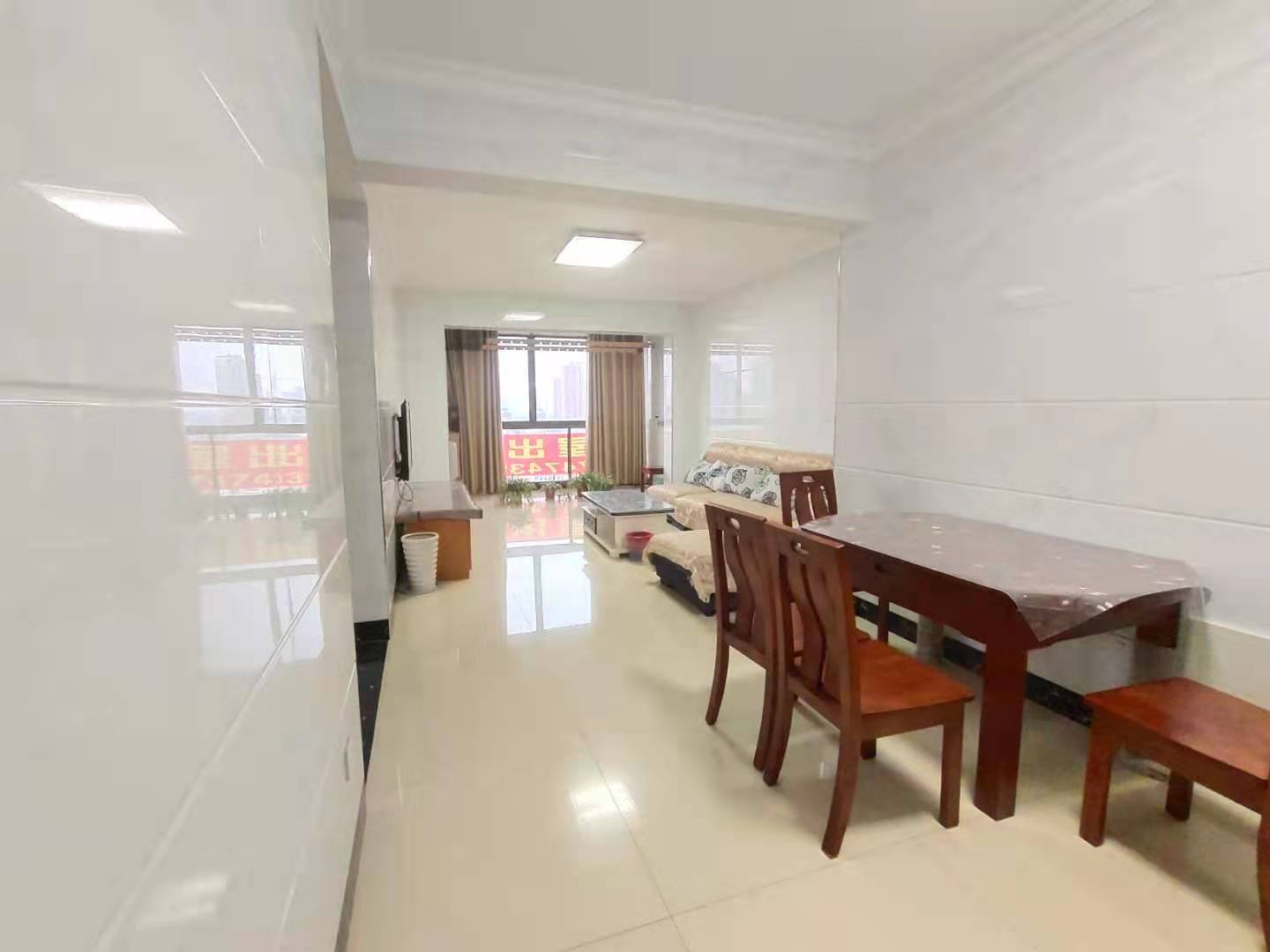 明兴翰苑一期  2室2厅1卫    2000.0元/月 明兴翰苑一期  2室2厅1卫    2000.0元/月室内图