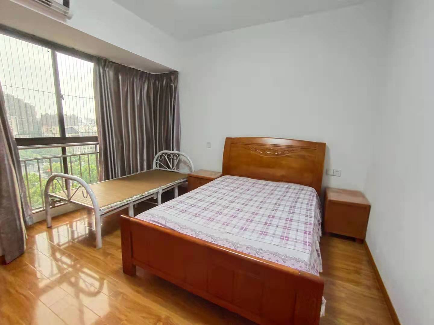 明兴翰苑一期  2室2厅1卫    2000.0元/月 明兴翰苑一期  2室2厅1卫    2000.0元/月室内图