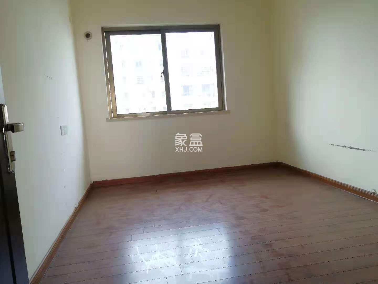 碧桂园 4室2厅2卫 92.8万 碧桂园 4室2厅2卫 92.8万客厅