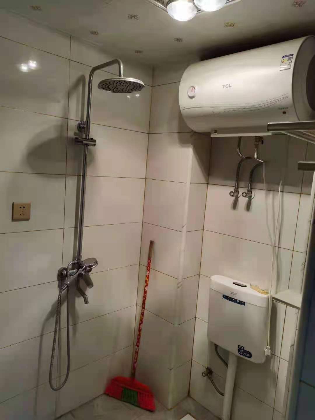 百弘学府城  2室1厅1卫    1280.0元/月室内图