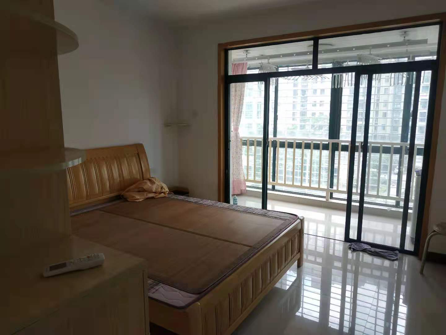 紫荆花苑  2室2厅1卫   1600.00元/月室内图