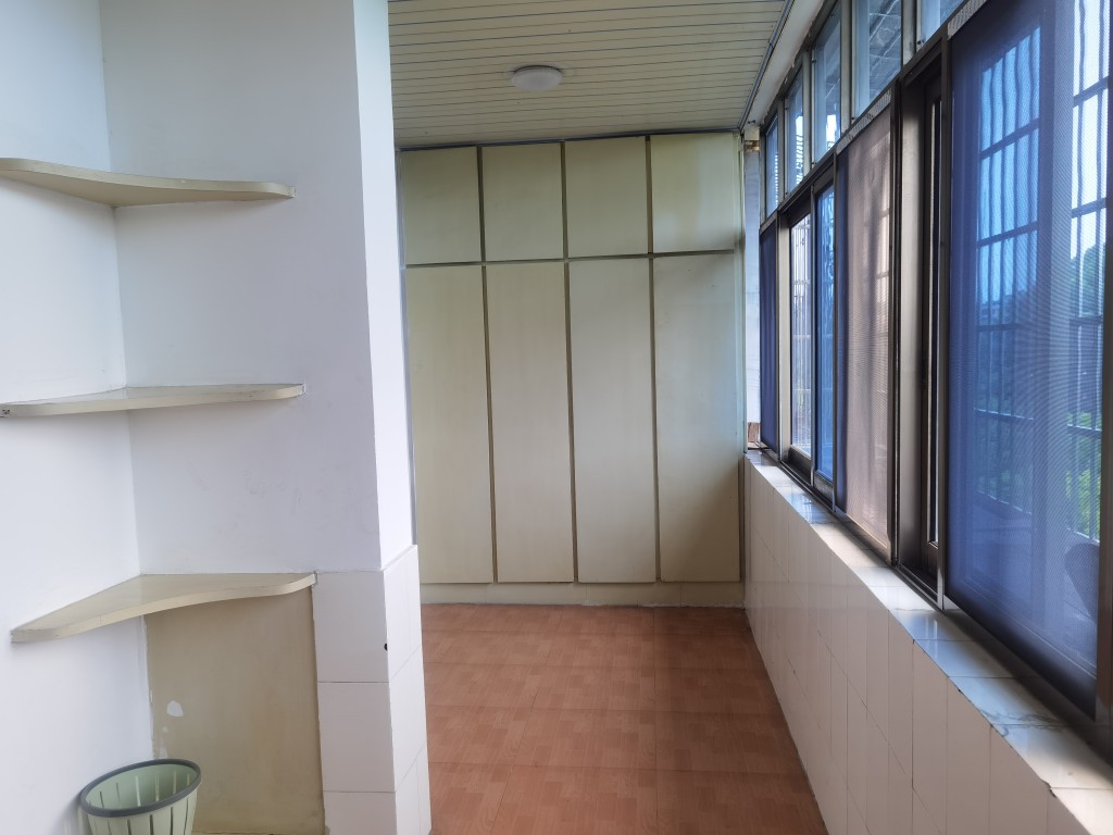 栗公港社区 3室2厅1卫 800.0元/月 栗公港社区 3室2厅1卫 800.0元/月室内图