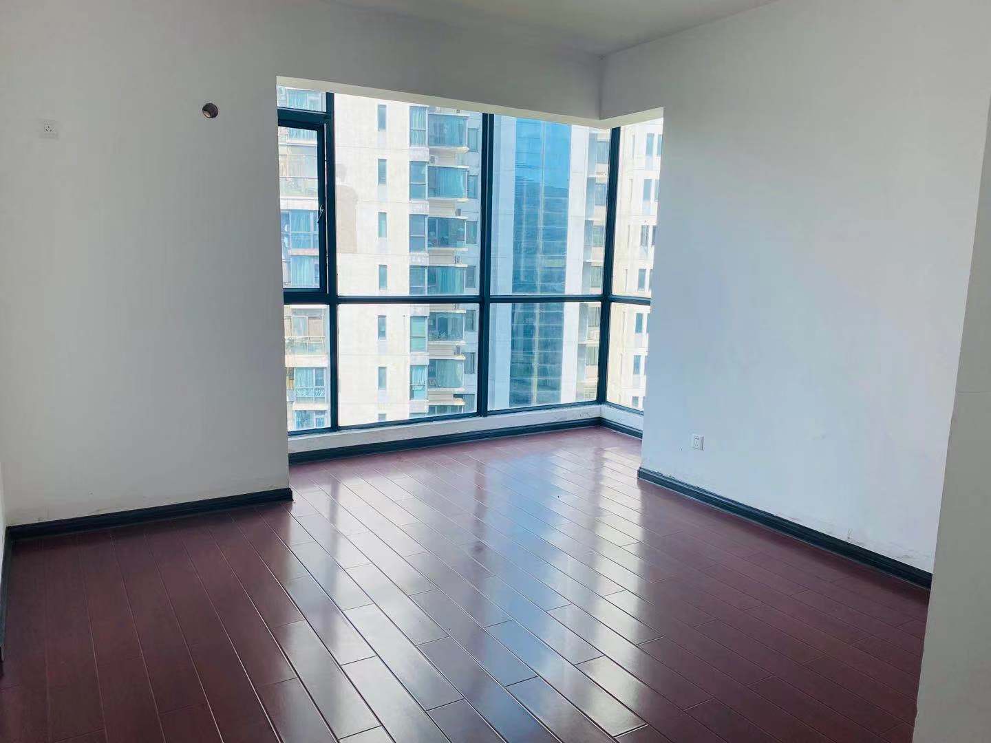 山水国际 3室2厅1卫 100.0万 山水国际 3室2厅1卫 100.0万客厅