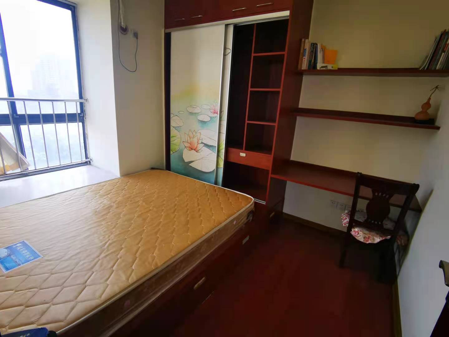 金侨书香庭苑  2室2厅1卫    46.8万客厅