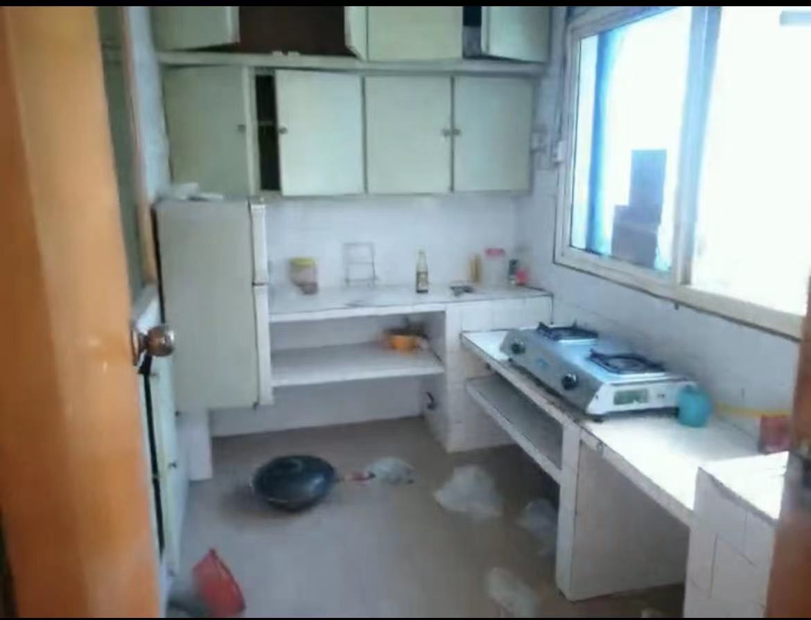 娄星区财政局家属楼 3室2厅1卫 43.8万 娄星区财政局家属楼 3室2厅1卫 43.8万卧室