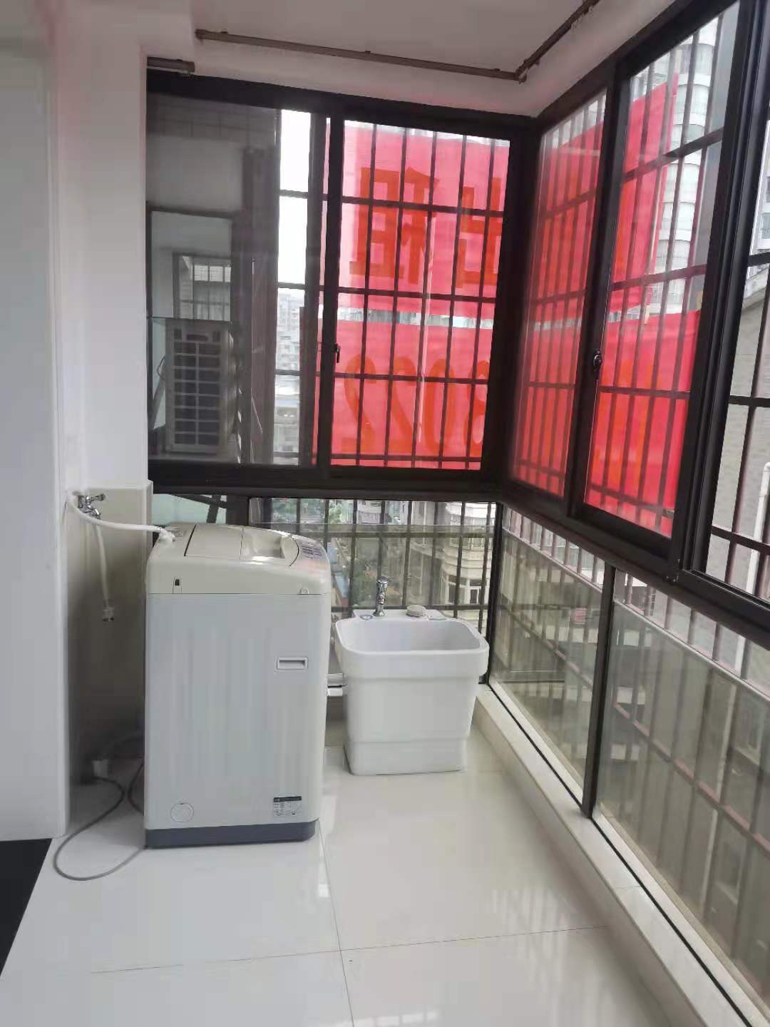明兴翰苑一期  2室2厅1卫   1800.00元/月室内图