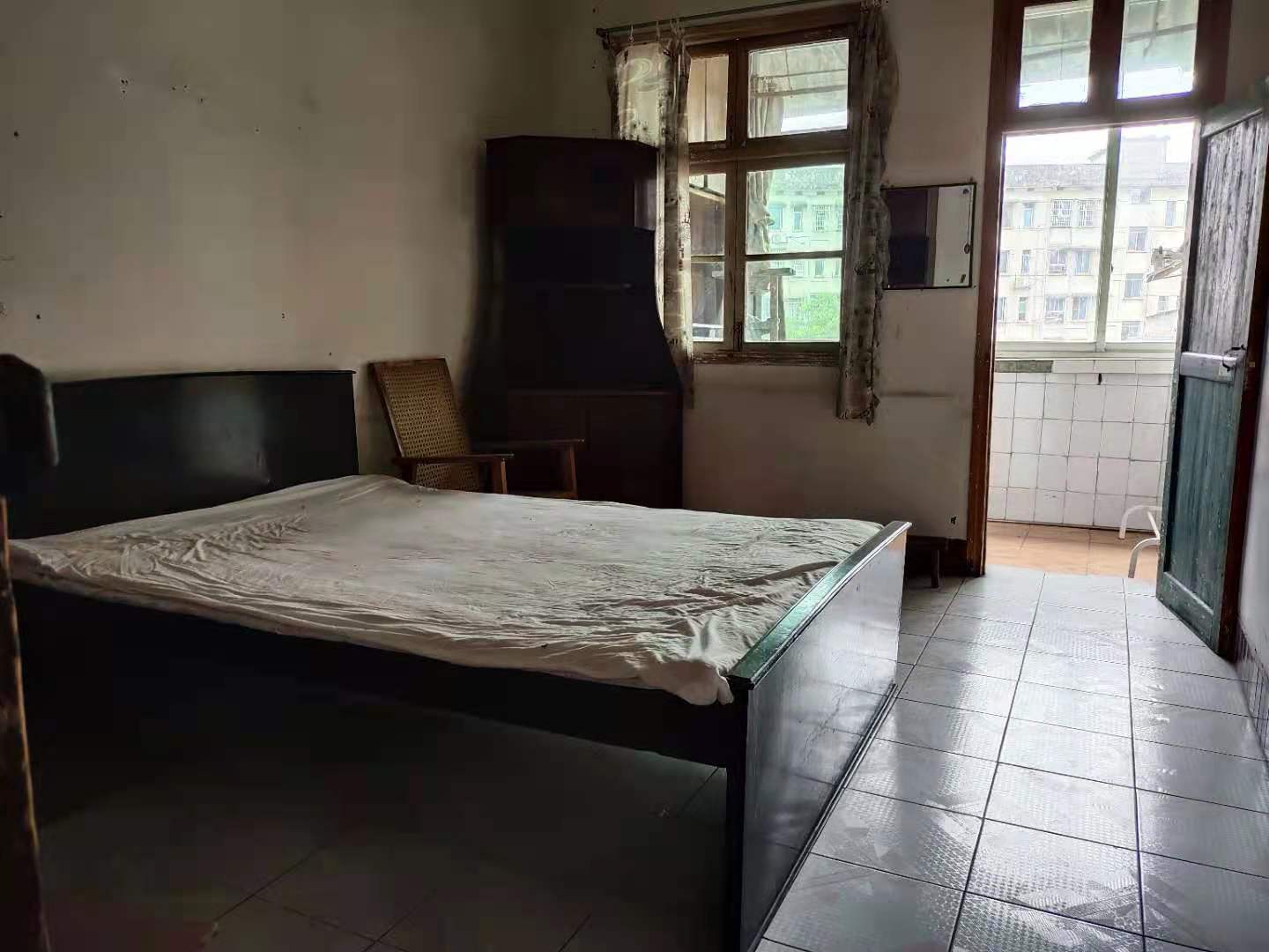 银桥小区 2室1厅1卫 700.0元/月 银桥小区 2室1厅1卫 700.0元/月室内图