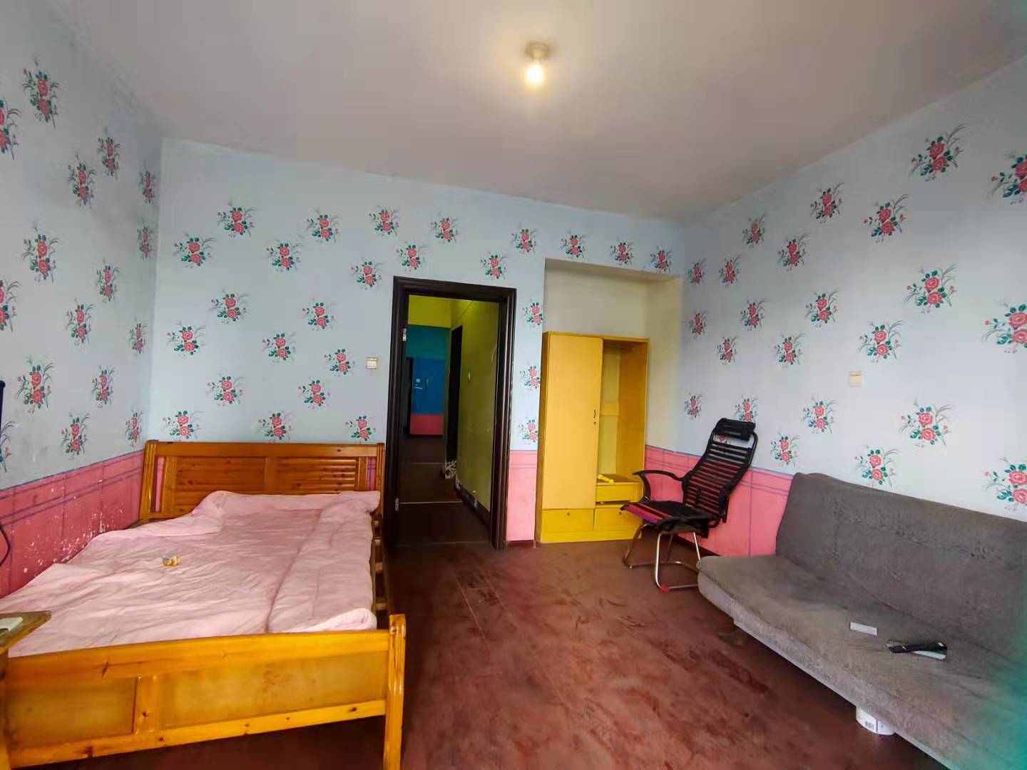 城南雅苑 2室2厅1卫 1200.0元/月 城南雅苑 2室2厅1卫 1200.0元/月室内图