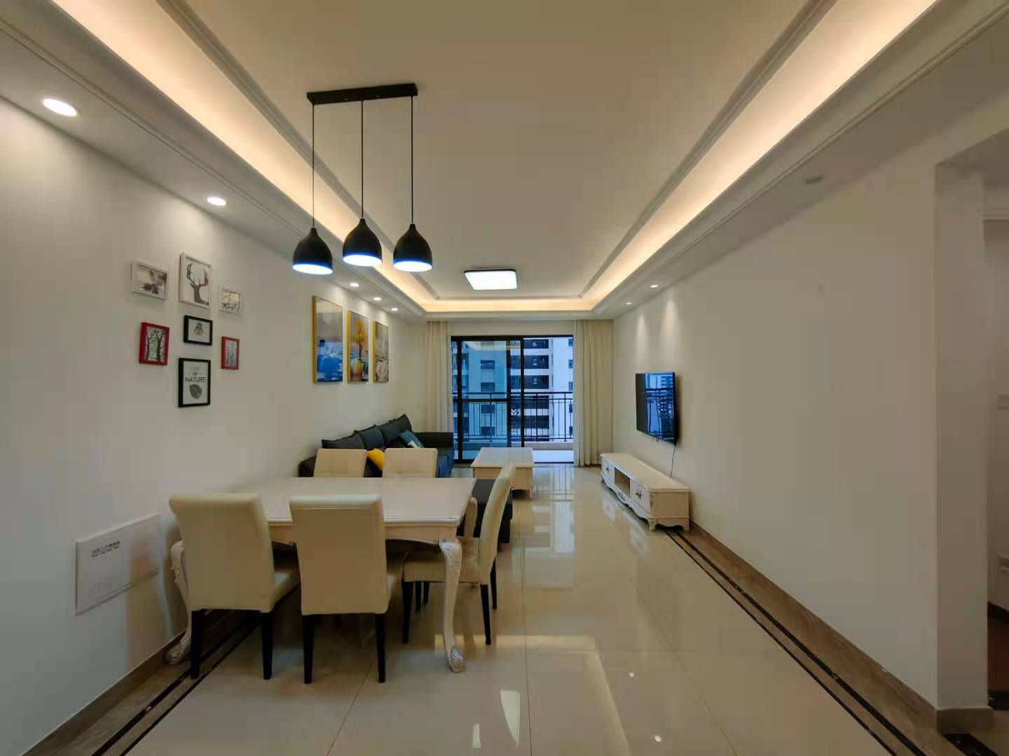 中海锦江城云熙一期  3室2厅2卫    2900.0元/月 中海锦江城云熙一期  3室2厅2卫    2900.0元/月