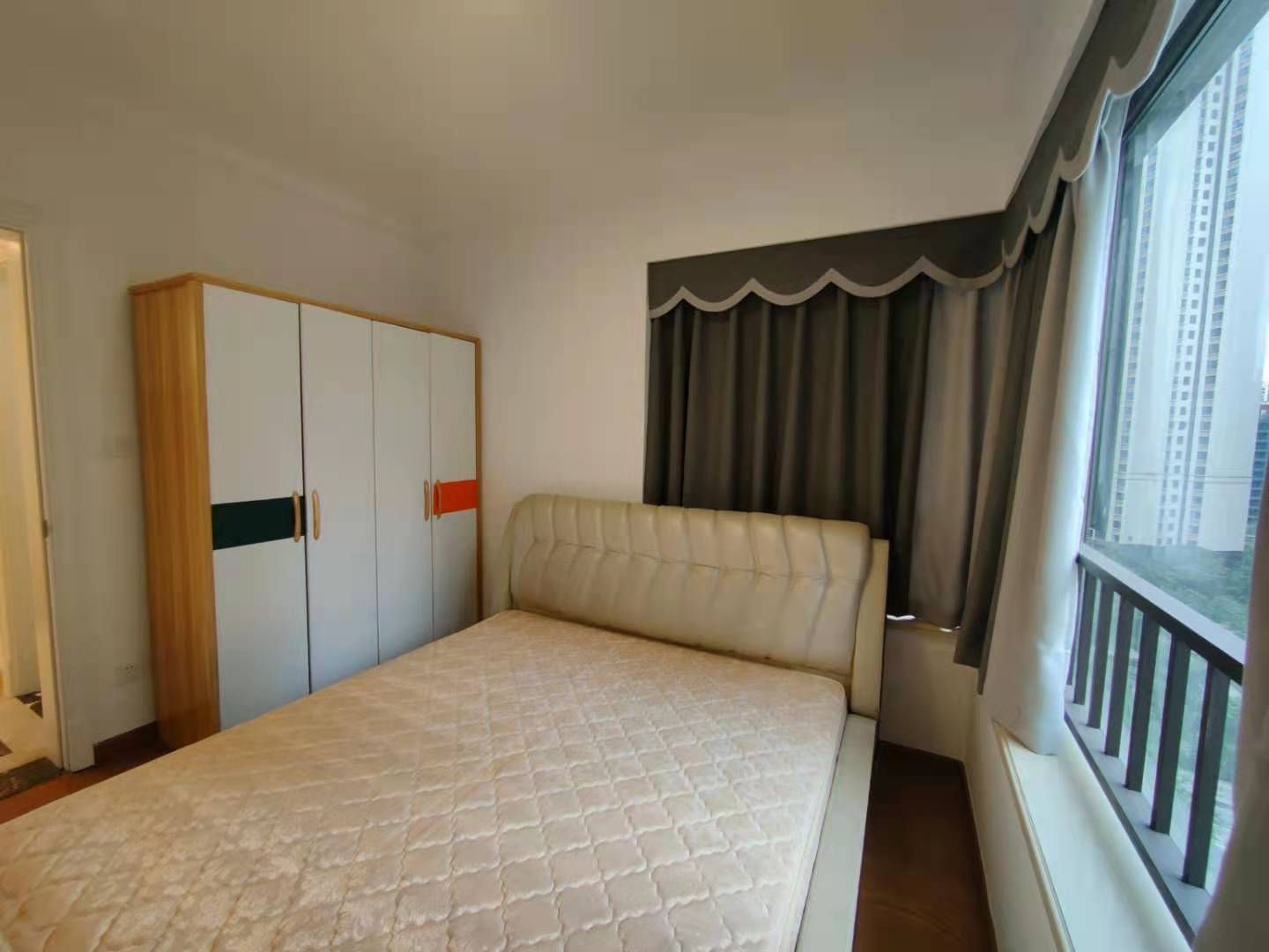 中海锦江城云熙一期  3室2厅2卫    2900.0元/月 中海锦江城云熙一期  3室2厅2卫    2900.0元/月室内图