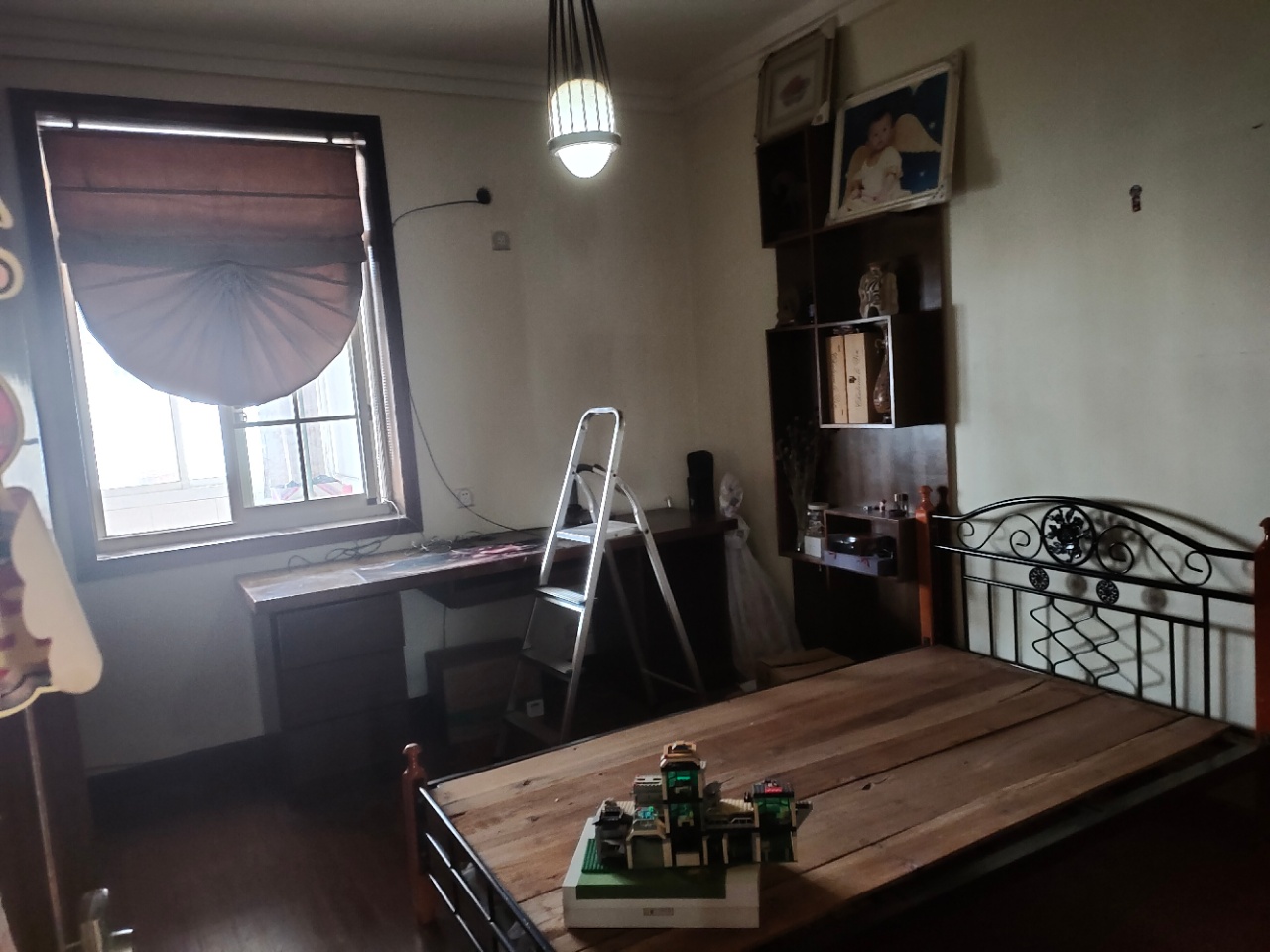 金谷市场  3室2厅2卫    63.8万 金谷市场  3室2厅2卫    63.8万卧室