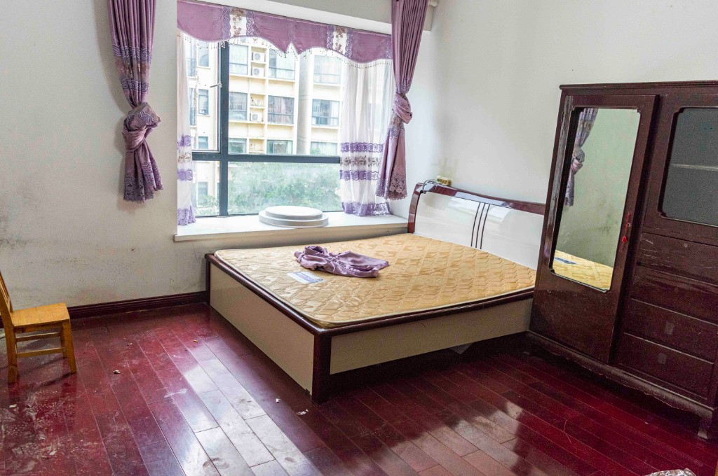 中核缇香名苑  4室2厅2卫    116.0万 中核缇香名苑  4室2厅2卫    116.0万卫生间