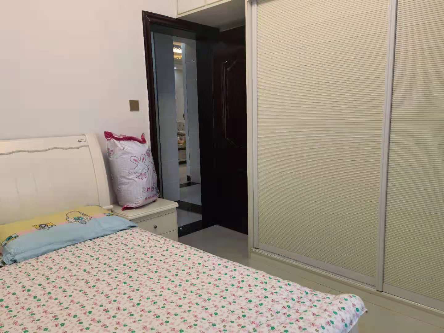 富兴嘉城 3室2厅1卫 72.8万 富兴嘉城 3室2厅1卫 72.8万卧室