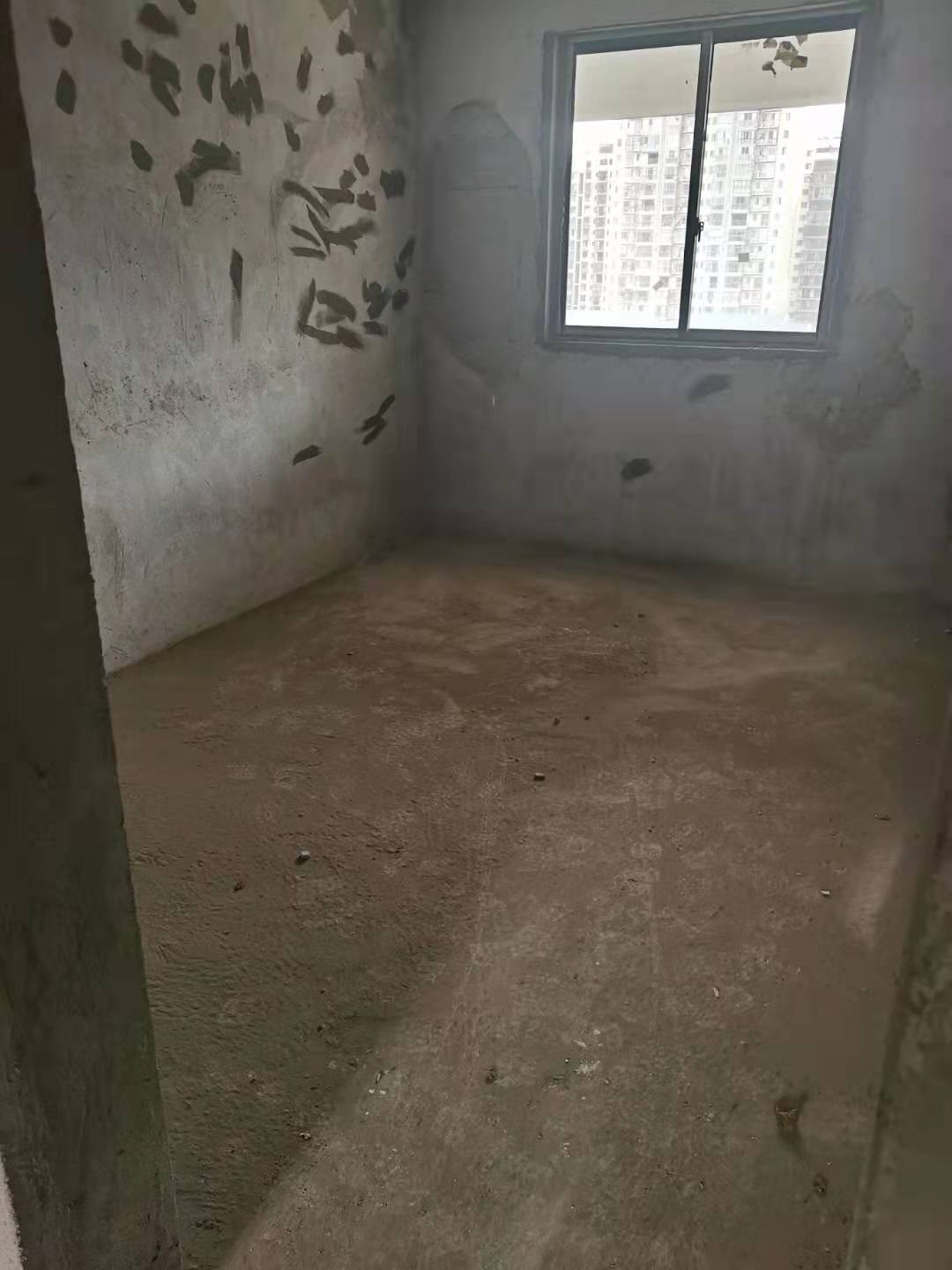 雅士林湘苑一期  3室2厅2卫   90.00万客厅
