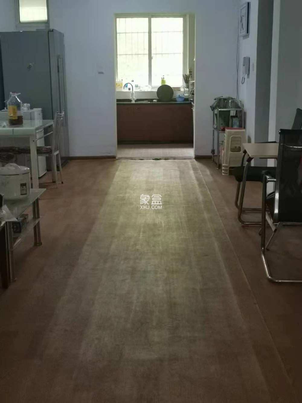 御景东方  3室2厅1卫   2000.00元/月